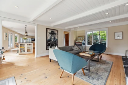 Breakfast Nook Photo of 3714 Southridge Place, West Vancouver, BC