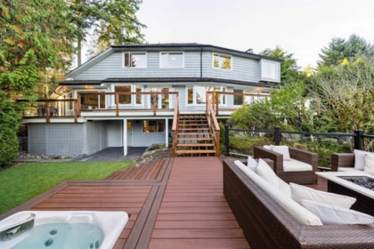 Outdoor Patio Photo of 3714 Southridge Place, West Vancouver, BC