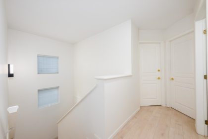 Guest Bathroom Photo of 20 5240 Oakmount Crescent, Burnaby, BC