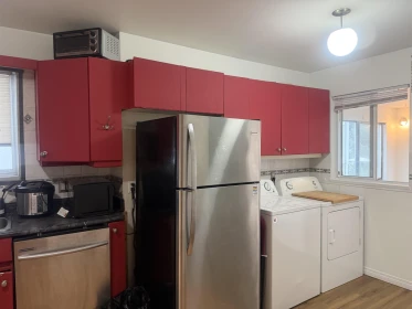Kitchen Photo of 1440 E King Edward Avenue, Vancouver, BC