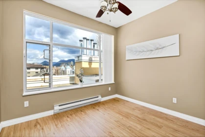Garage Interior Photo of 404 2340 Hawthorne Avenue, Port Coquitlam, BC