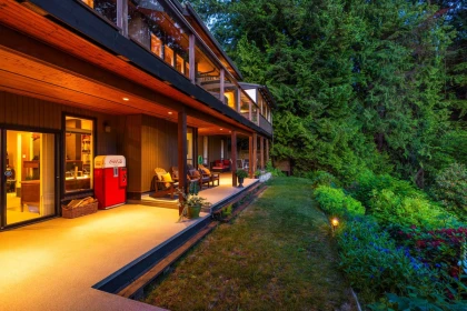 Backyard Photo of 187 Rondoval Crescent, North Vancouver, BC