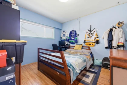 Bedroom 2 Photo of 12967 98a Avenue, Surrey, BC