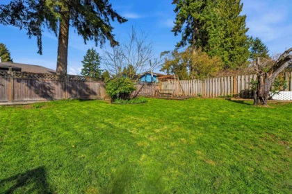 Office / Den Photo of 12967 98a Avenue, Surrey, BC