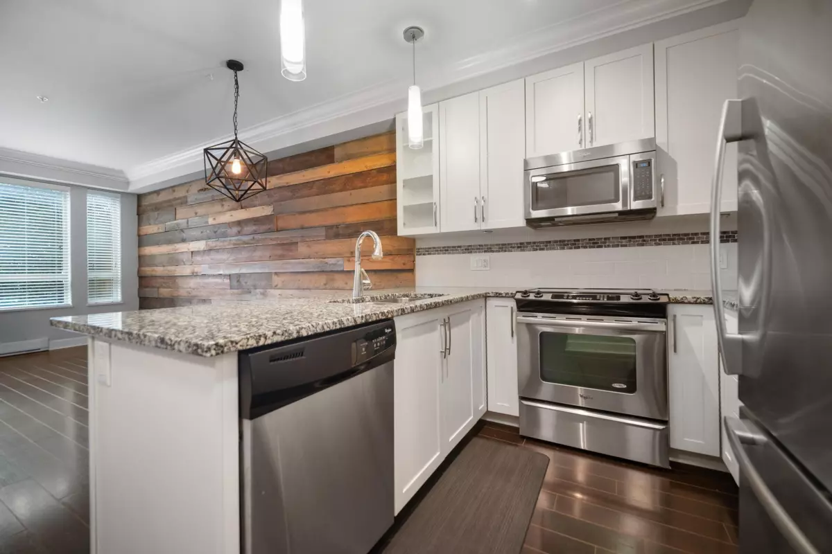 Family Room Photo of 119 20861 83 Avenue, Langley, BC