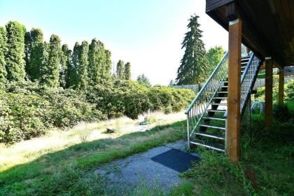 Entry Foyer Photo of 13495 113 Avenue, Surrey, BC