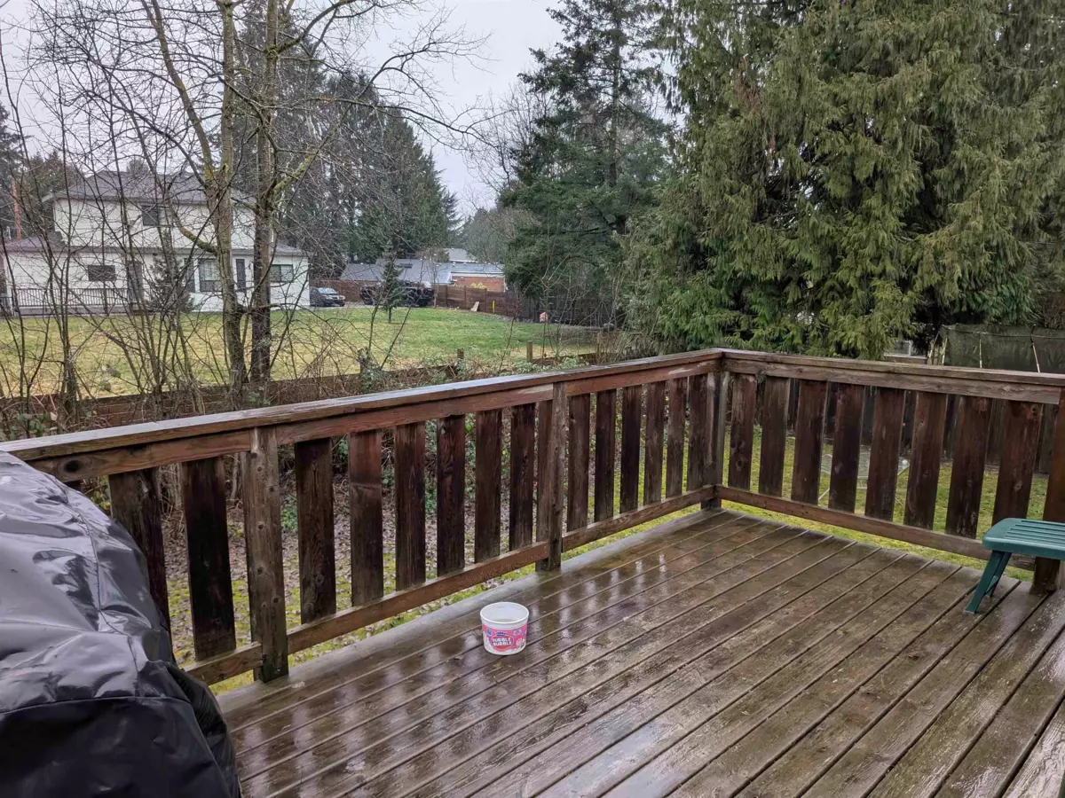 Family Room Photo of 11812 85a Avenue, Delta, BC