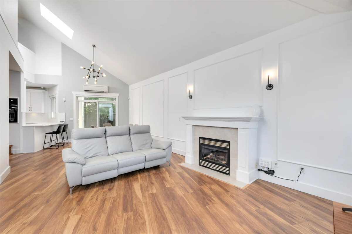 Family Room Photo of 6982 Barnard Drive, Richmond, BC