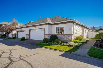 142 8485 Young Road, Chilliwack, BC, Chilliwack — Townhouse for sale