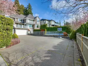 Primary Bedroom Photo of 13518 Marine Drive, Surrey, BC