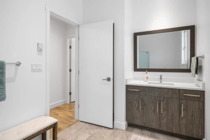 Laundry Room Photo of 33553 Johnson Street, Mission, BC