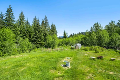 Outdoor Kitchen Photo of 33553 Johnson Street, Mission, BC