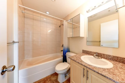 Mudroom Photo of 1005 6133 Buswell Street, Richmond, BC