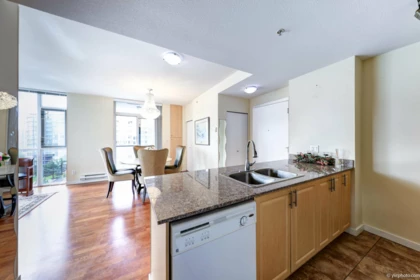 Office / Den Photo of 1005 6133 Buswell Street, Richmond, BC