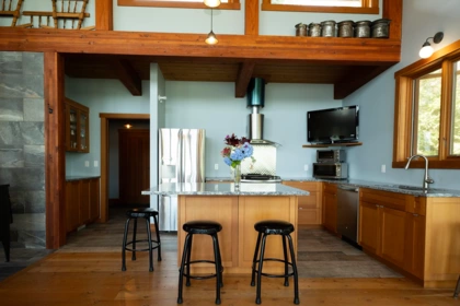 Kitchen Island Photo of 6290 Maple Road, Egmont, BC