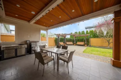 Garden / Landscaping Photo of 10720 Anglesea Drive, Richmond, BC