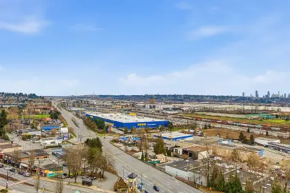 Hot Tub / Spa Photo of 1309 901 Lougheed Highway, Coquitlam, BC