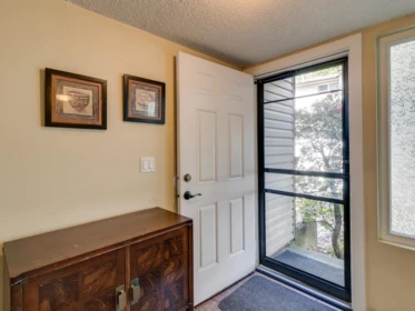 Kitchen Photo of 4 32705 Fraser Crescent, Mission, BC