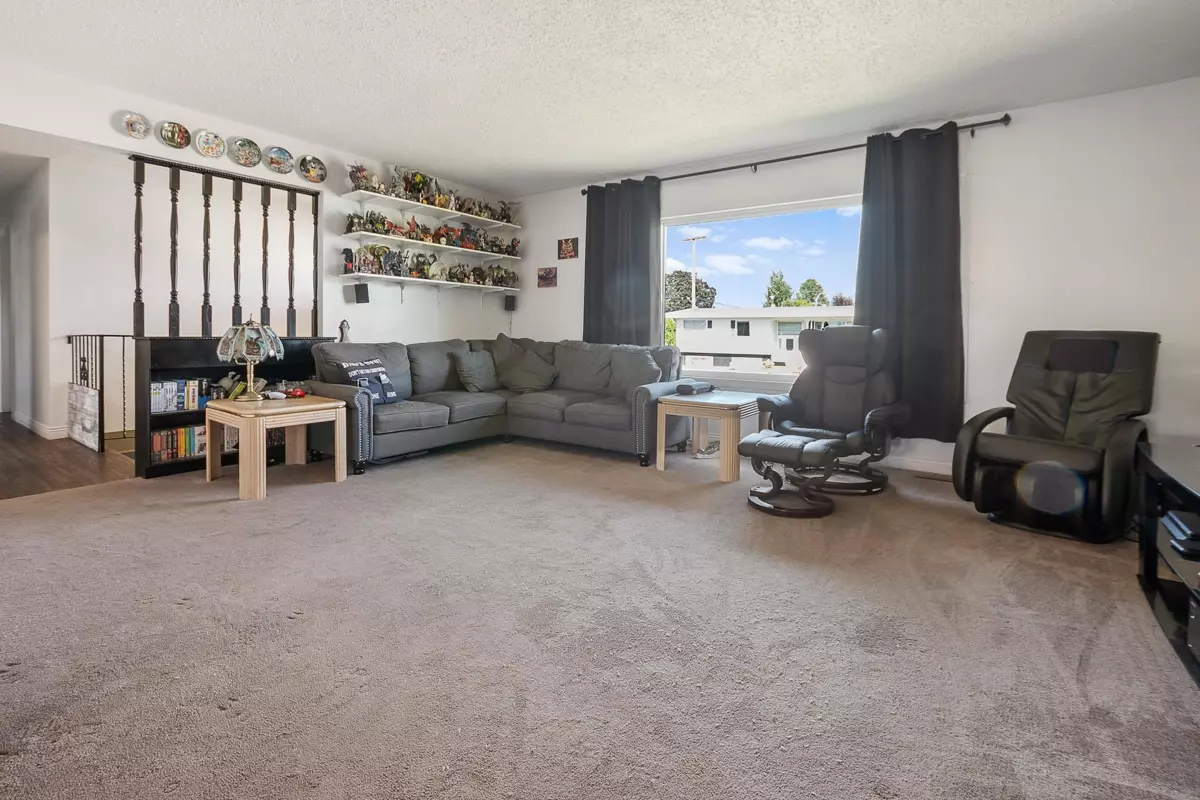 Dining Area Photo of 8789 Butchart Street, Chilliwack, BC