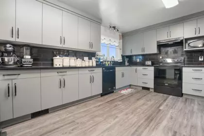 Primary Bedroom Photo of 8789 Butchart Street, Chilliwack, BC