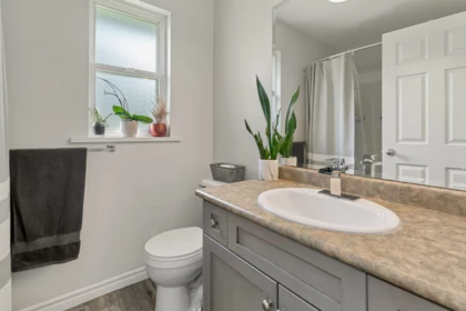Guest Bathroom Photo of 23788 Kanaka Way, Maple Ridge, BC