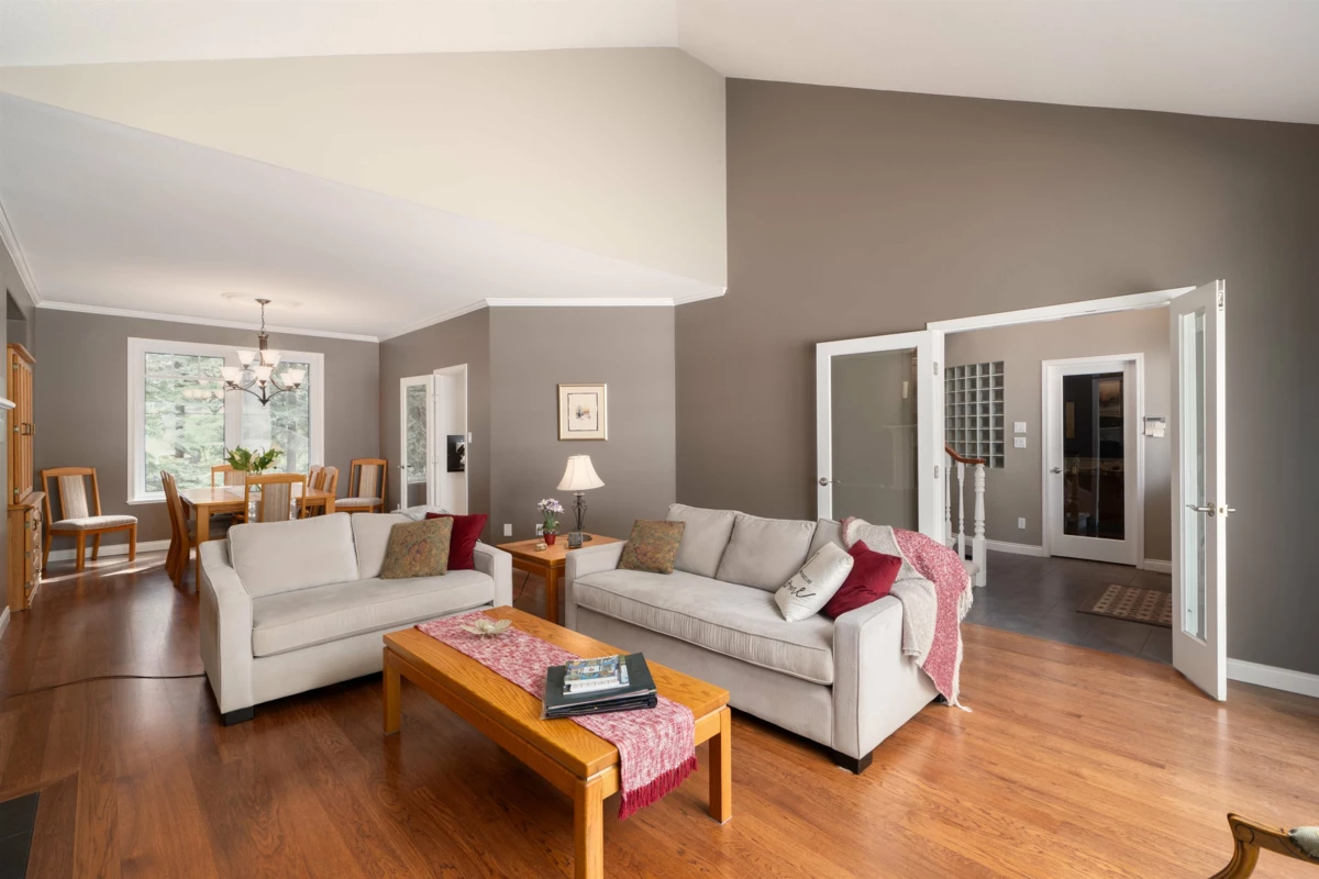Family Room Photo of 801 Regal Crescent, North Vancouver, BC