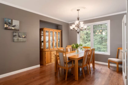 Kitchen Island Photo of 801 Regal Crescent, North Vancouver, BC