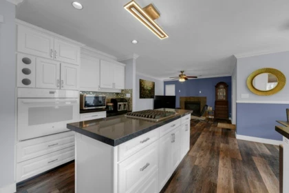 Breakfast Nook Photo of 20360 42 Avenue, Langley, BC