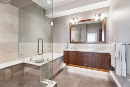 Entry Foyer Photo of 2416 Carr Lane, West Vancouver, BC