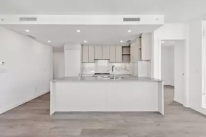 302 6468 Willingdon Avenue, Burnaby, BC, Burnaby — Apartment/Condo for sale