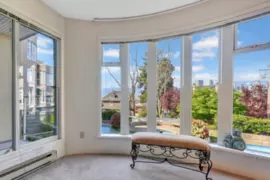 211 1210 W 8th Avenue, Vancouver, BC