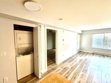 Kitchen Island Photo of 214 45555 Yale Road, Chilliwack, BC