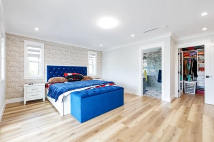 Basement Recreation Room Photo of 8007 Bradley Avenue, Burnaby, BC