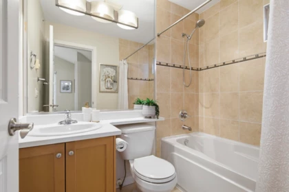 Office / Den Photo of 1737 Frances Street, Vancouver, BC