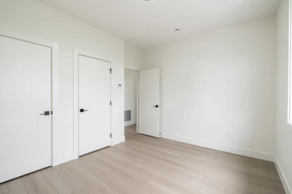 Basement Recreation Room Photo of 3 5953 Winch Street, Burnaby, BC