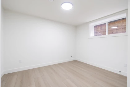 Bedroom 4 Photo of 3 5953 Winch Street, Burnaby, BC