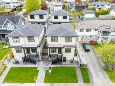 3 5953 Winch Street, Burnaby, BC, Burnaby — Single Family Residence for sale