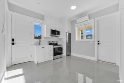 Mudroom Photo of 6360 Nadine Crescent, Richmond, BC