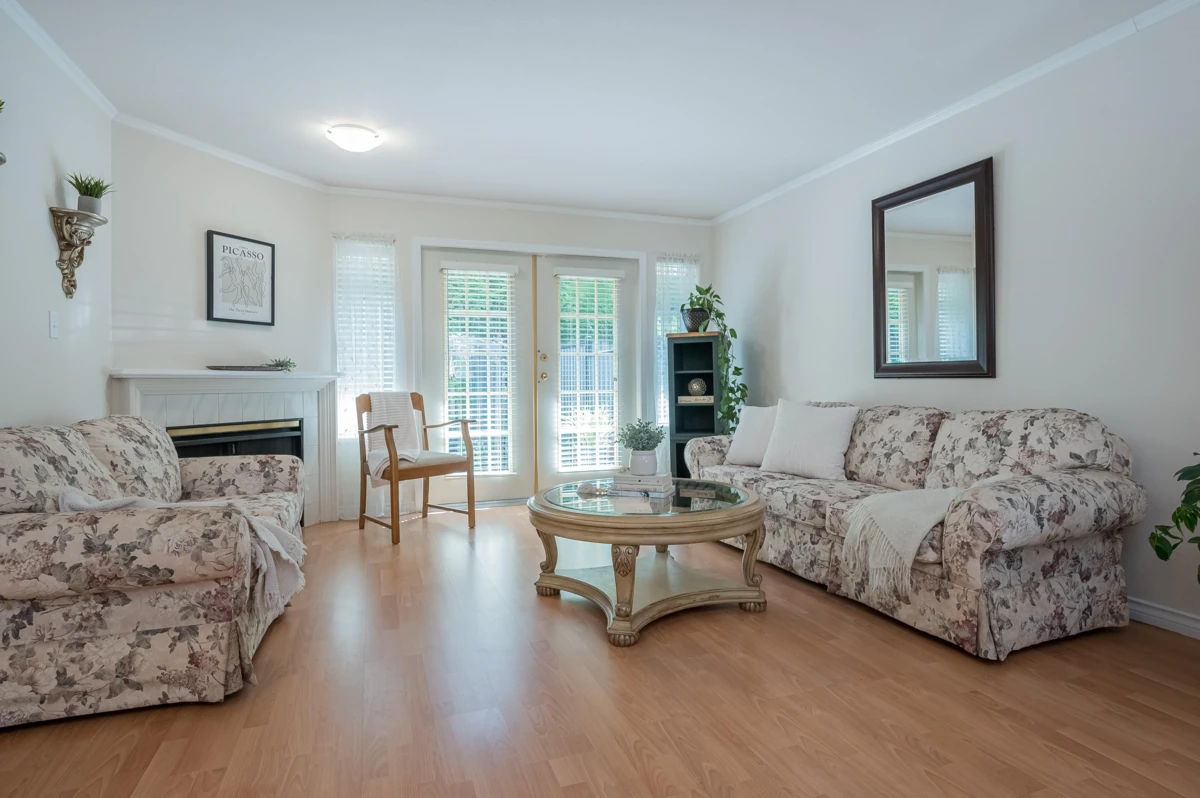 Dining Area Photo of 6 11848 Laity Street, Maple Ridge, BC
