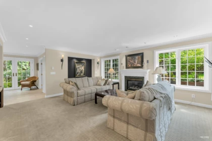 Kitchen Photo of 14042 28 Avenue, Surrey, BC