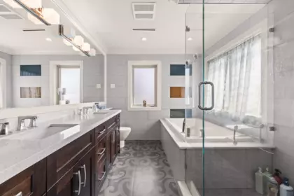 Primary Bathroom Photo of 7547 Selkirk Street, Vancouver, BC