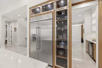 Walk-In Closet Photo of 15689 106a Avenue, Surrey, BC