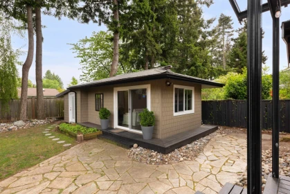 Garden / Landscaping Photo of 1336 Duncan Drive, Delta, BC
