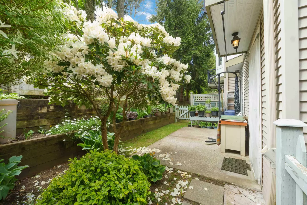 Dining Area Photo of 20 9559 130a Street, Surrey, BC