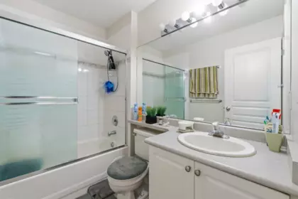 Loft / Bonus Room Photo of 20 9559 130a Street, Surrey, BC
