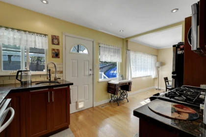 11230 Lansdowne Drive, Surrey, BC, Surrey — Single Family Residence for sale