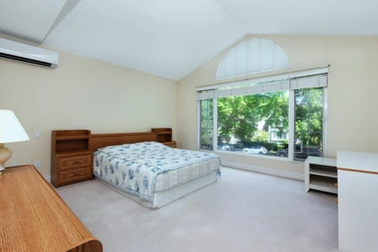 Breakfast Nook Photo of 2933 Waterloo Street, Vancouver, BC