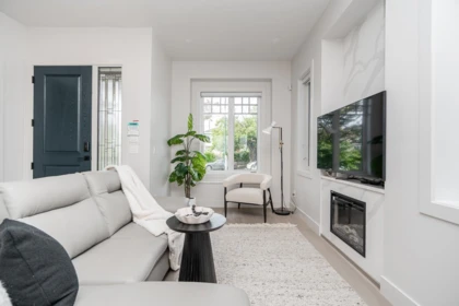 48 E 57th Avenue, Vancouver, BC, Vancouver — Single Family Residence for sale