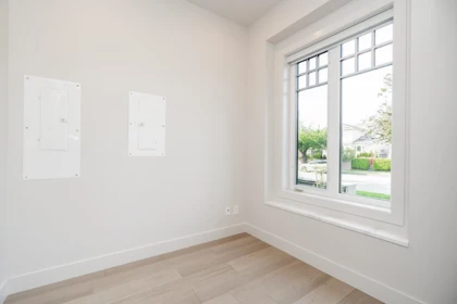 Powder Room Photo of 48 E 57th Avenue, Vancouver, BC
