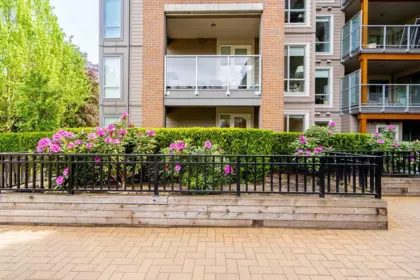 Garden / Landscaping Photo of 102 7133 14th Avenue, Burnaby, BC